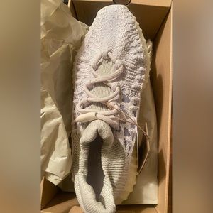 Yeezy 350 size 7